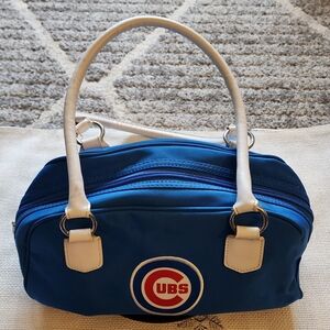 Chicago Cubs Stylish Blue and White Satchel with Logo. EUC